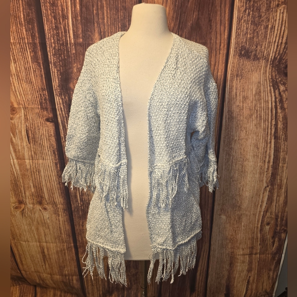 Cupcakes And Cashmere Calypso Fringe Cardigan Size S Gray/Black - Picture 2 of 9